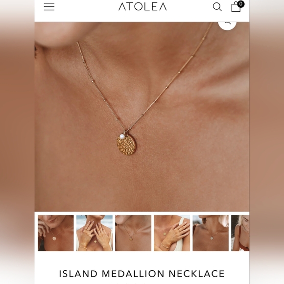 Gold Pendant Necklace - Picture 7 of 16